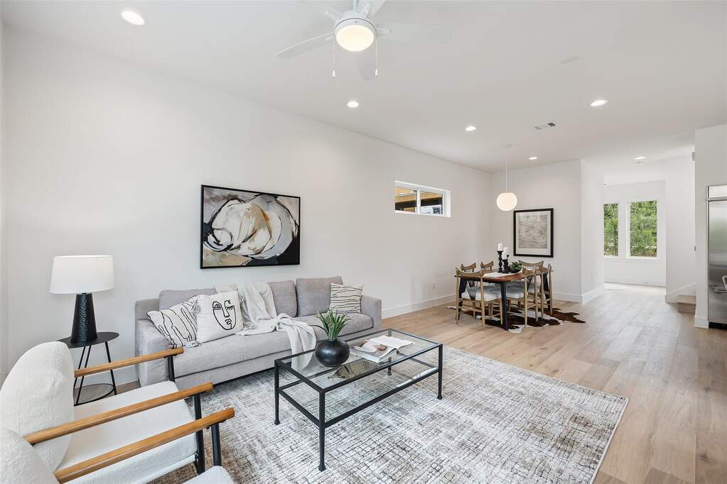 3 Bedroom Single Family Home/House's Image 12