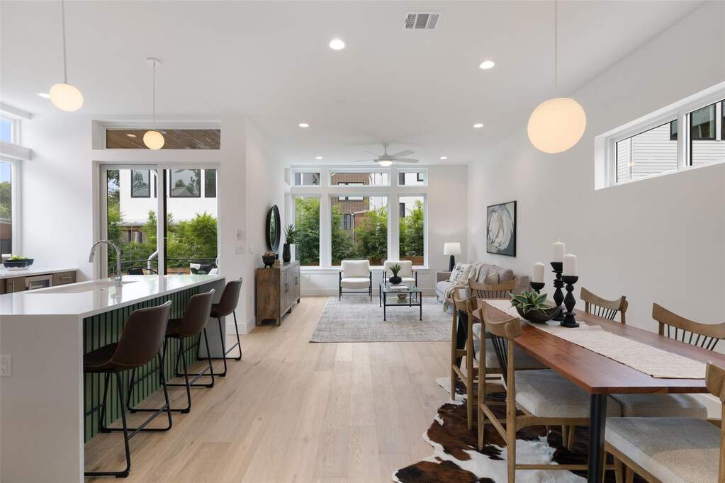 3 Bedroom Single Family Home/House's Image 6