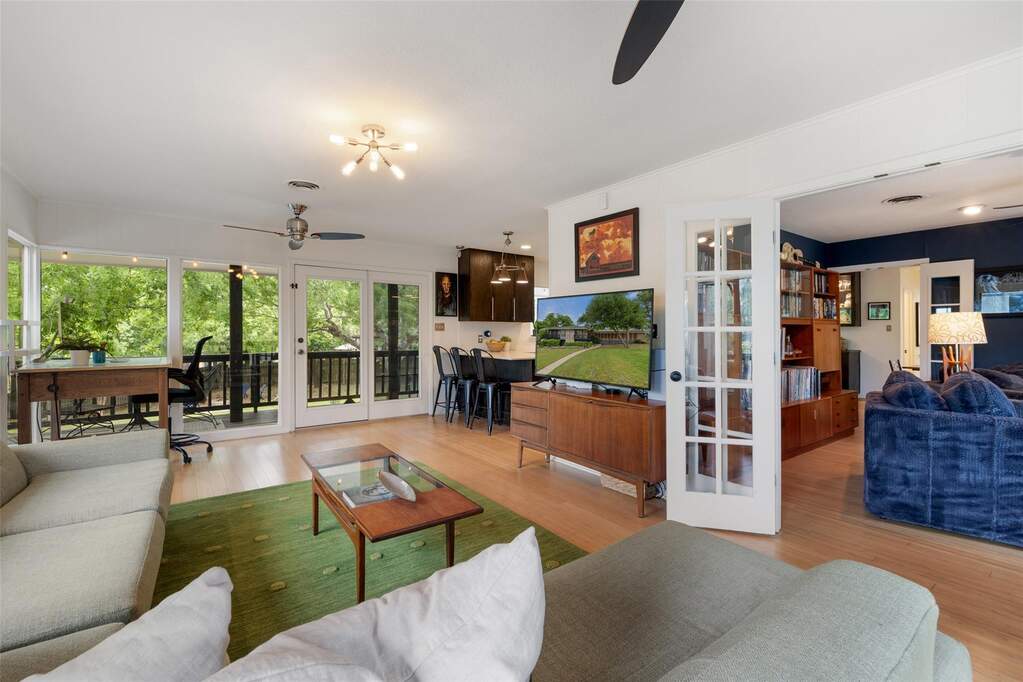 3 Bedroom Single Family Home/House's Image 13