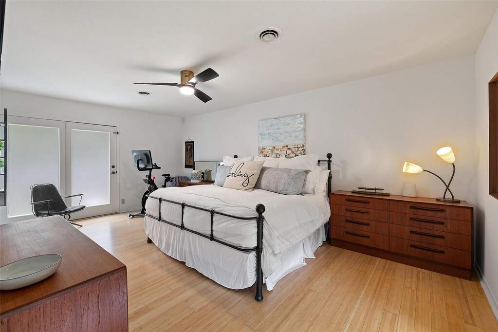 3 Bedroom Single Family Home/House's Image 16