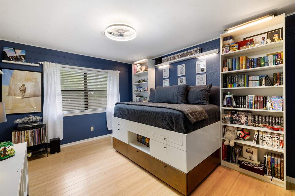3 Bedroom Single Family Home/House's Image 22