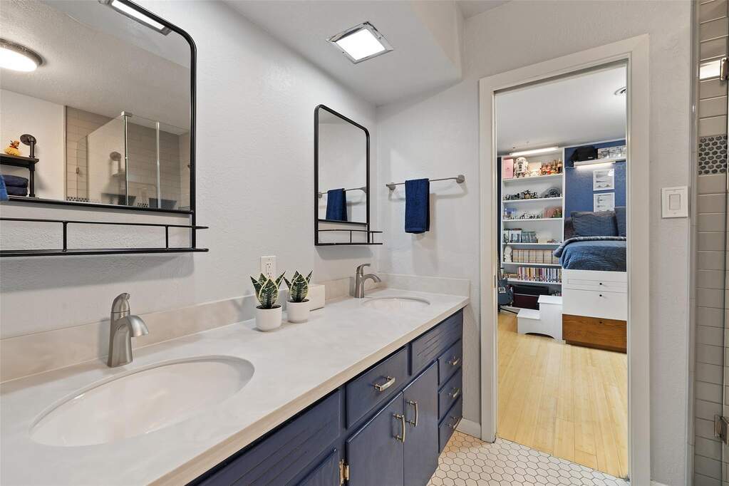 3 Bedroom Single Family Home/House's Image 23