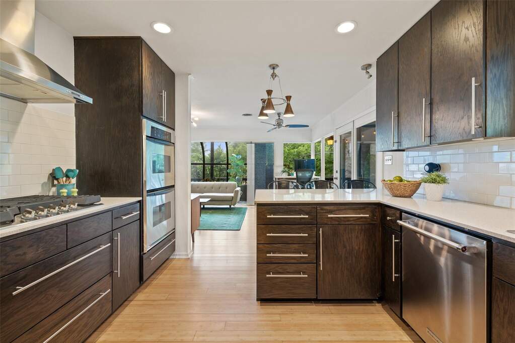 3 Bedroom Single Family Home/House's Image 6