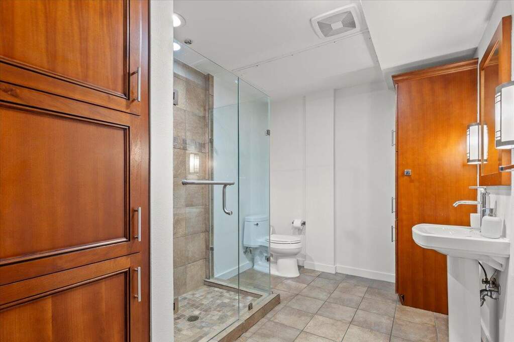2 Bedroom Apartment/Flat's Image 13