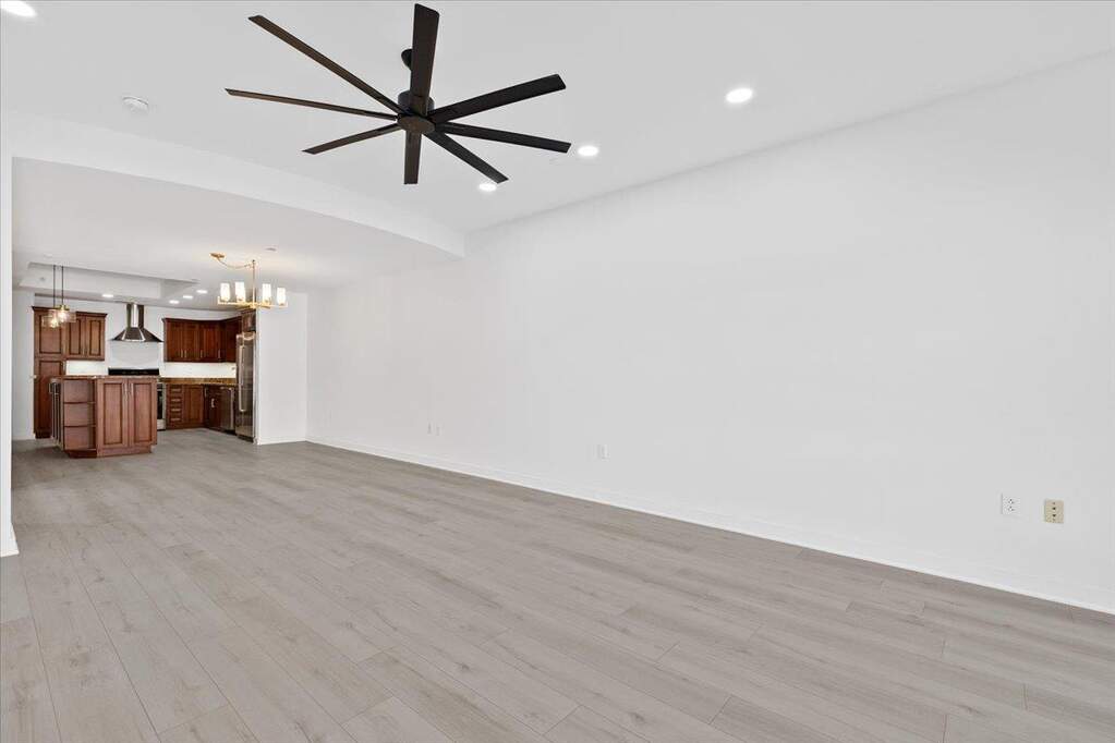 2 Bedroom Apartment/Flat's Image 5