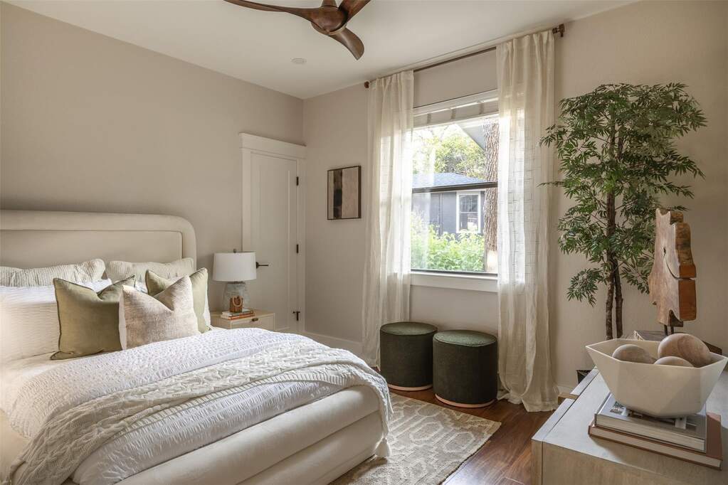 4 Bedroom Single Family Home/House's Image 17