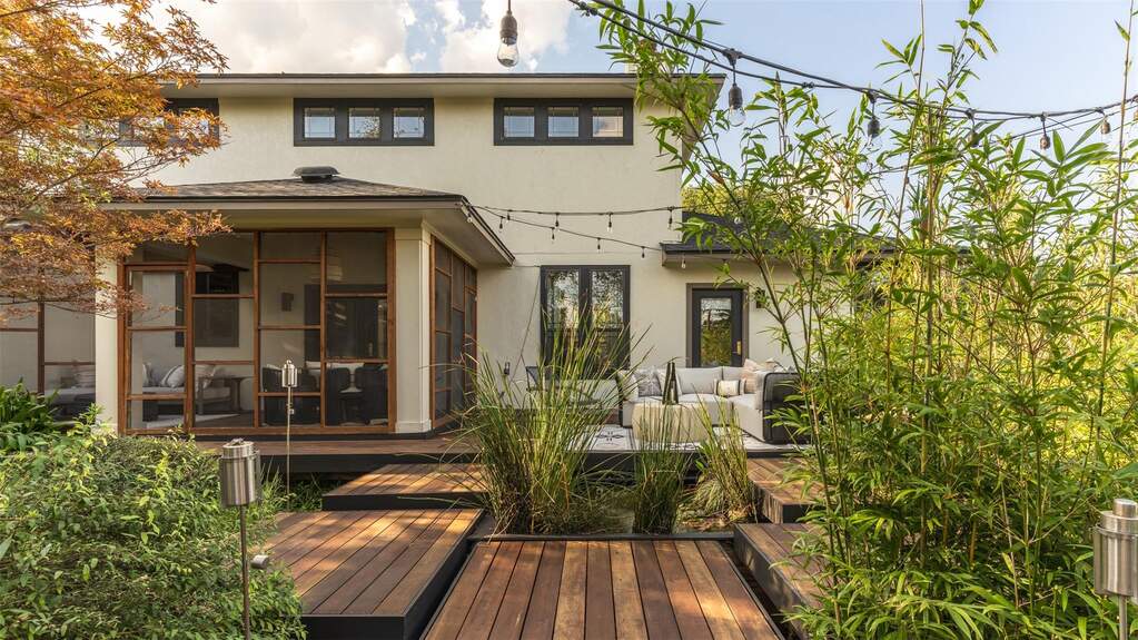 4 Bedroom Single Family Home/House's Image 21