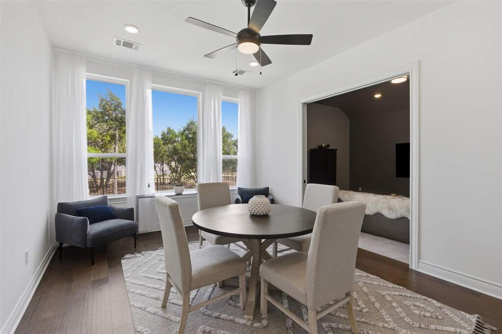 4 Bedroom Single Family Home/House's Image 22