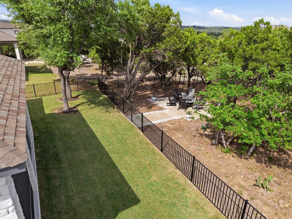 4 Bedroom Single Family Home/House's Image 33