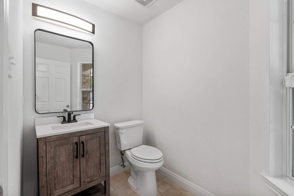 3 Bedroom Single Family Home/House's Image 16