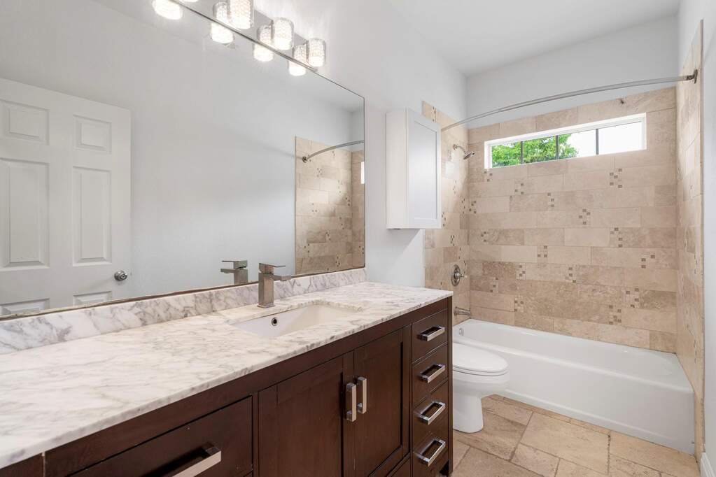 3 Bedroom Single Family Home/House's Image 23