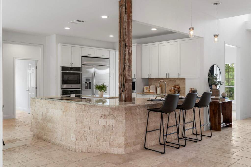 3 Bedroom Single Family Home/House's Image 4