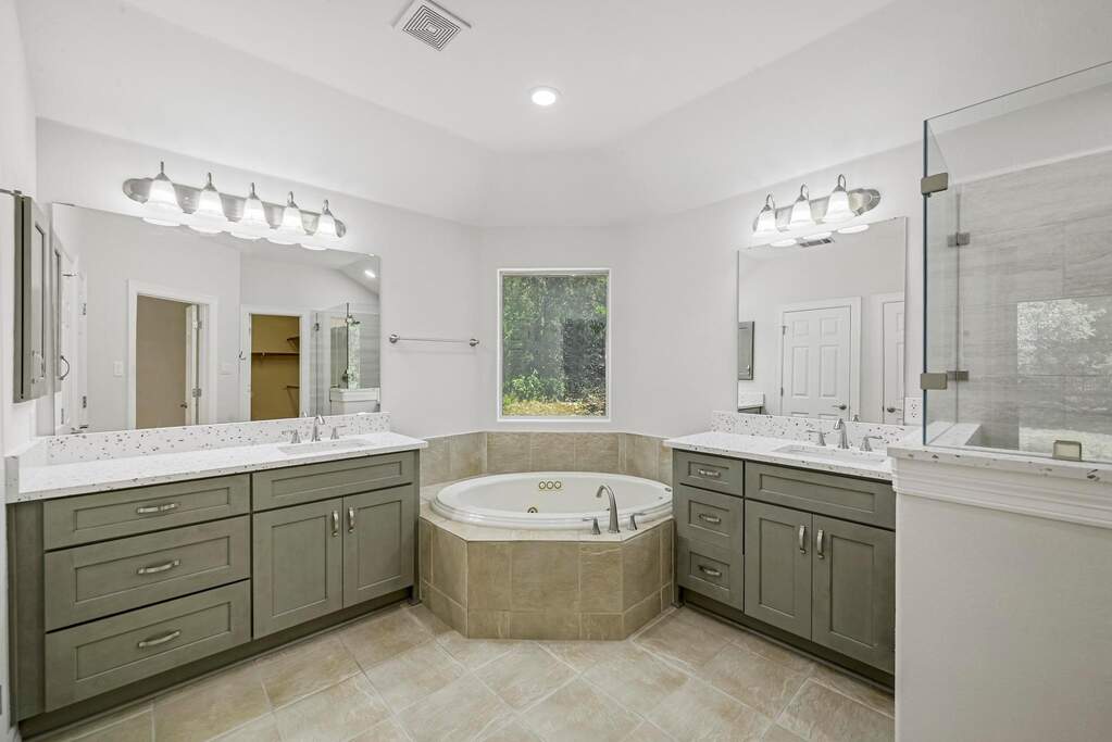 3 Bedroom Single Family Home/House's Image 15