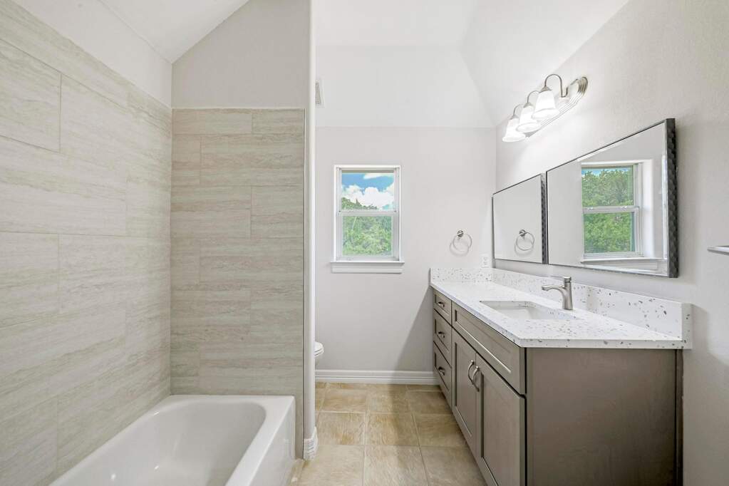 3 Bedroom Single Family Home/House's Image 20