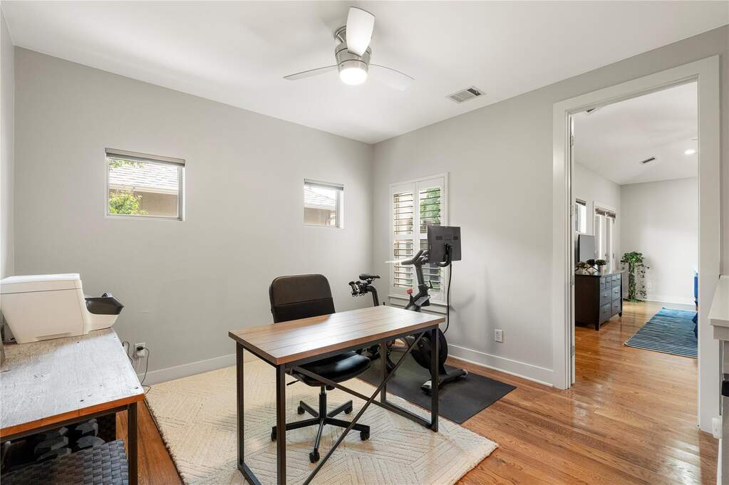 3 Bedroom Apartment/Flat's Image 15
