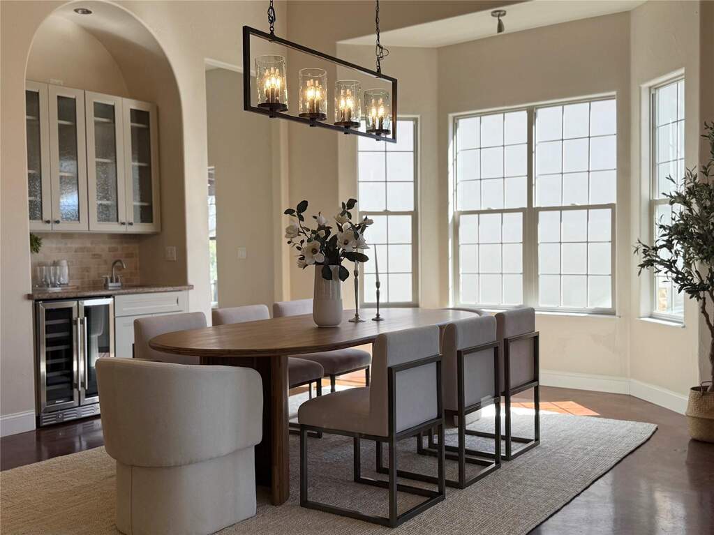 3 Bedroom Single Family Home/House's Image 11