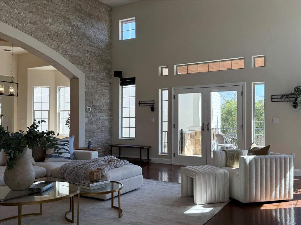 3 Bedroom Single Family Home/House's Image 5