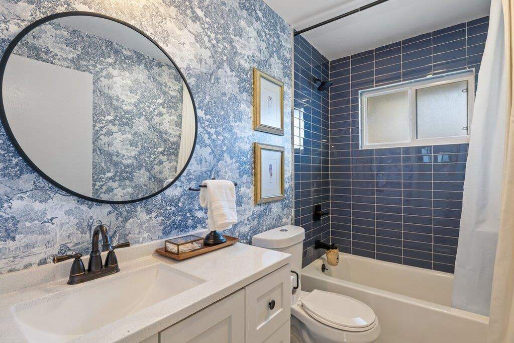 4 Bedroom Single Family Home/House's Image 13
