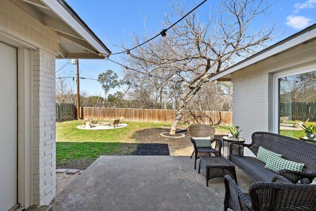 4 Bedroom Single Family Home/House's Image 21