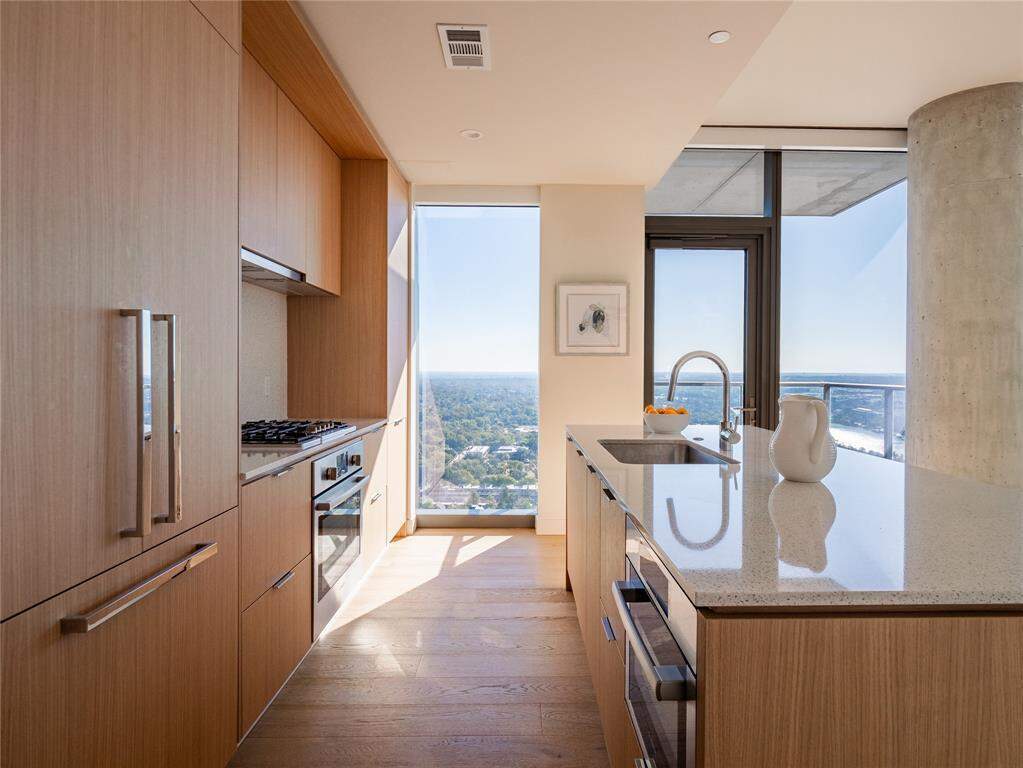 2 Bedroom Apartment/Flat's Image 3