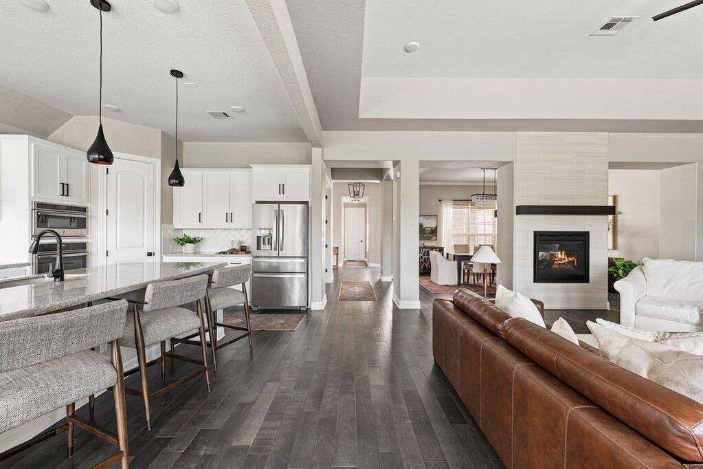 4 Bedroom Single Family Home/House's Image 11