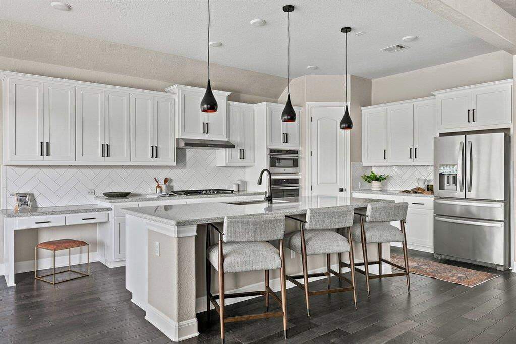 4 Bedroom Single Family Home/House's Image 16