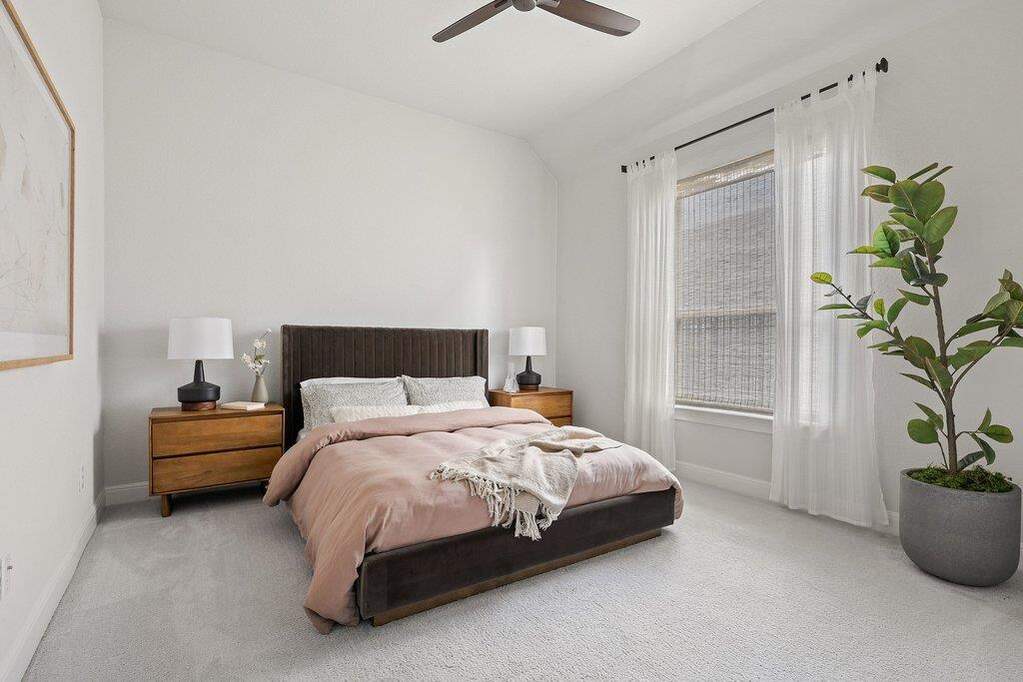 4 Bedroom Single Family Home/House's Image 28