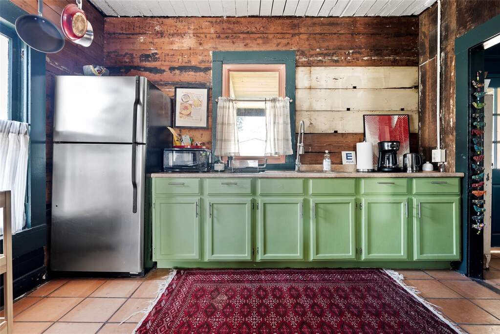 2 Bedroom Single Family Home/House's Image 11