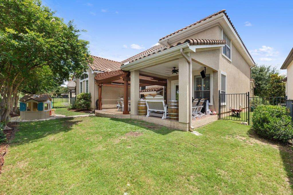 4 Bedroom Single Family Home/House's Image 31