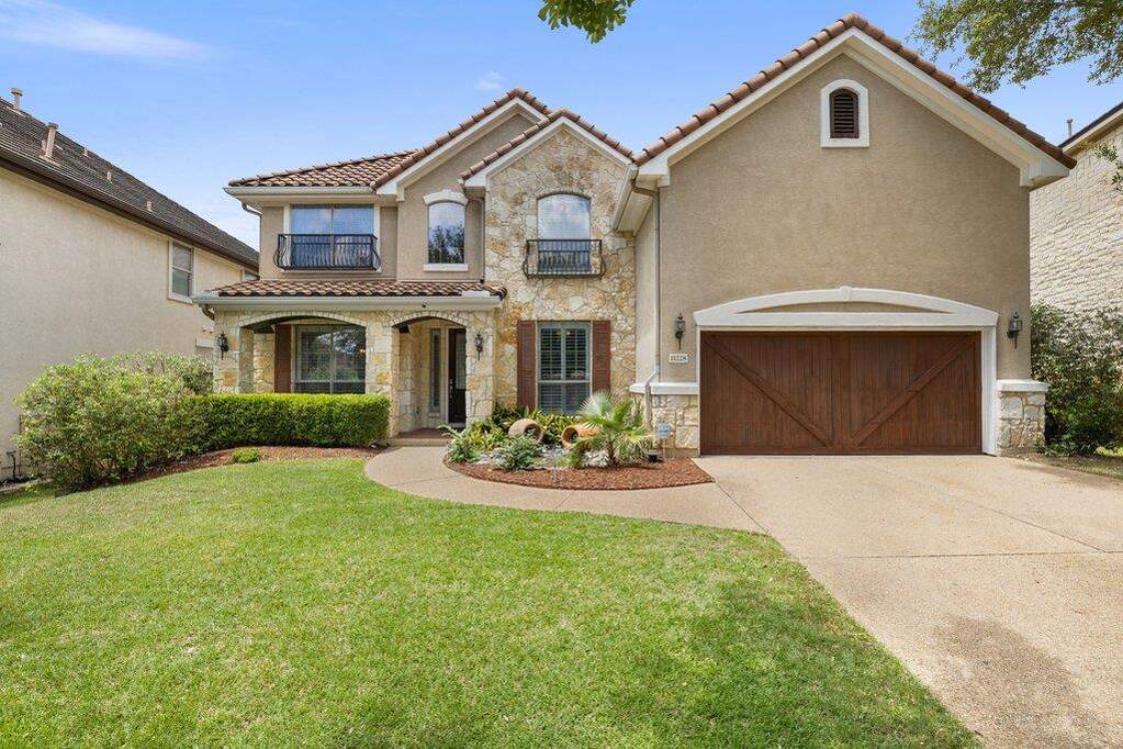 4 Bedroom Single Family Home/House's Image 34