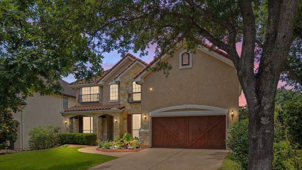 4 Bedroom Single Family Home/House's Image 37