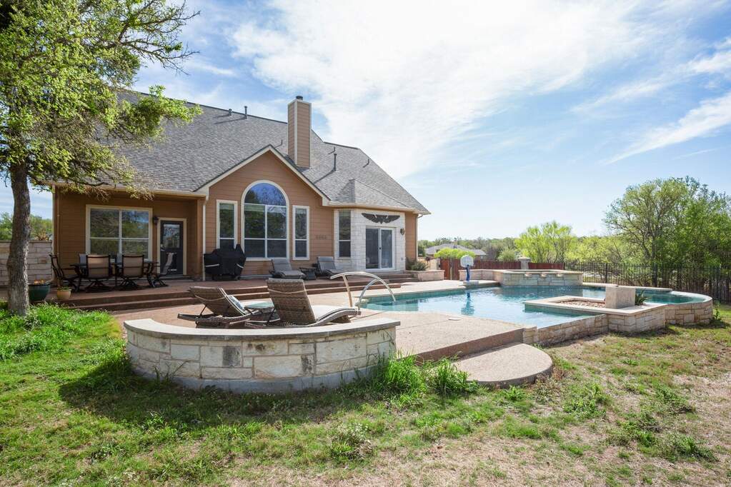 4 Bedroom Single Family Home/House's Image 27