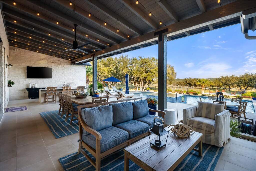 4 Bedroom Single Family Home/House's Image 25
