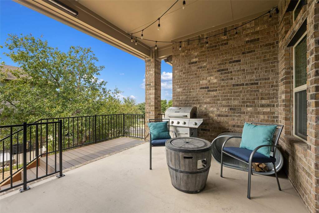 5 Bedroom Single Family Home/House's Image 26