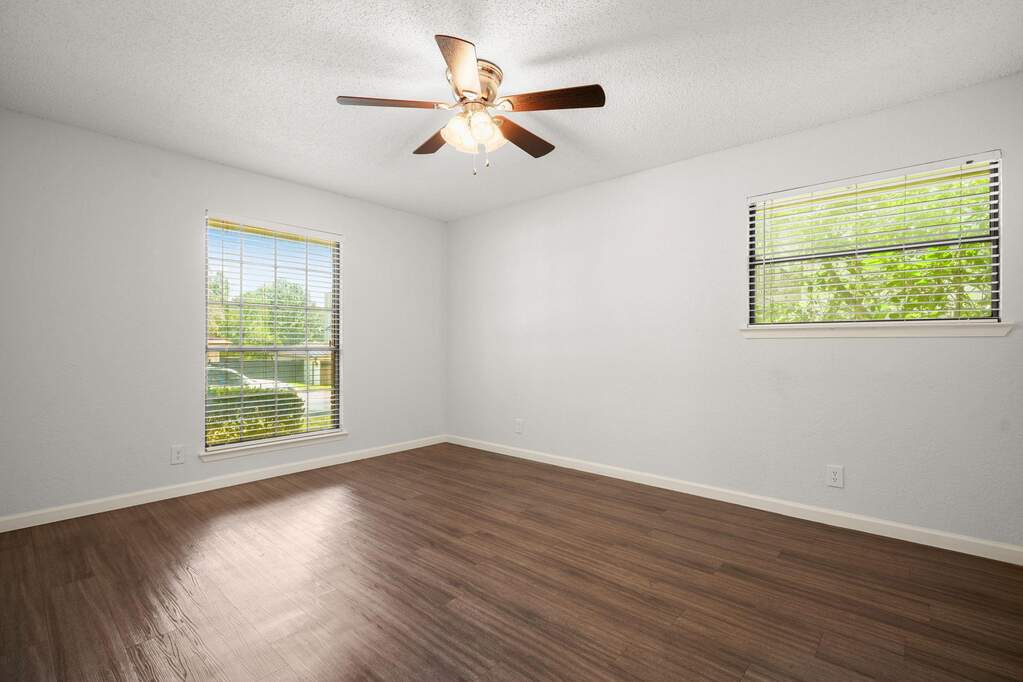 4 Bedroom Single Family Home/House's Image 13
