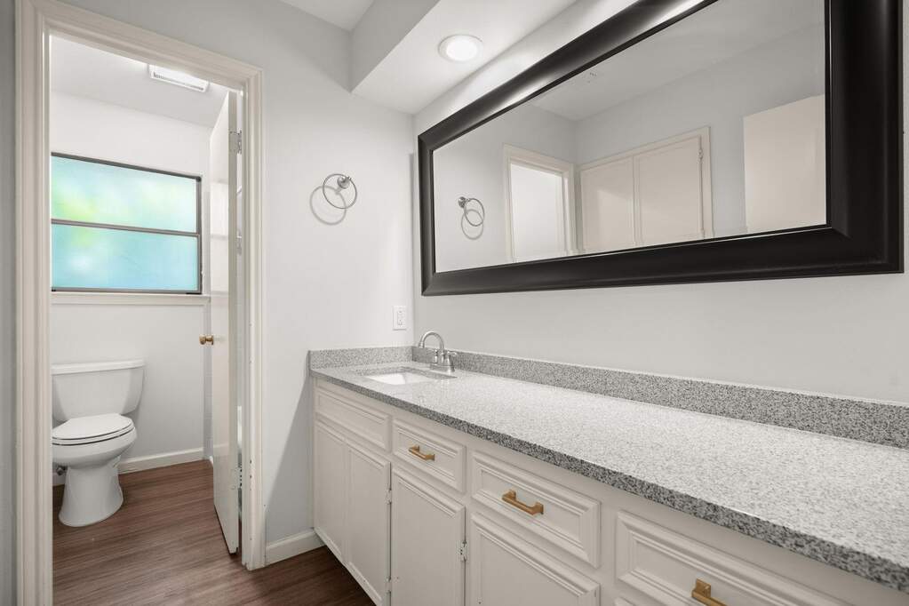 4 Bedroom Single Family Home/House's Image 15
