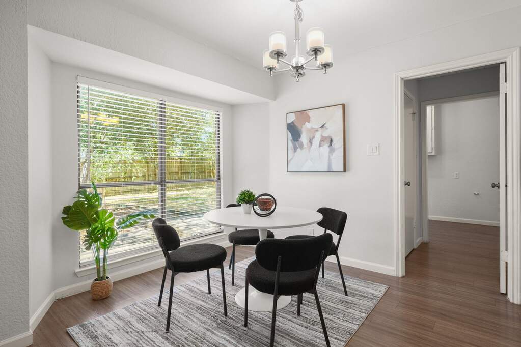 4 Bedroom Single Family Home/House's Image 24
