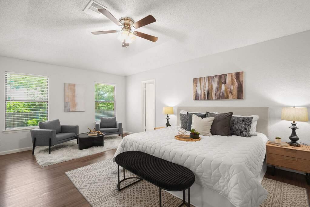 4 Bedroom Single Family Home/House's Image 6