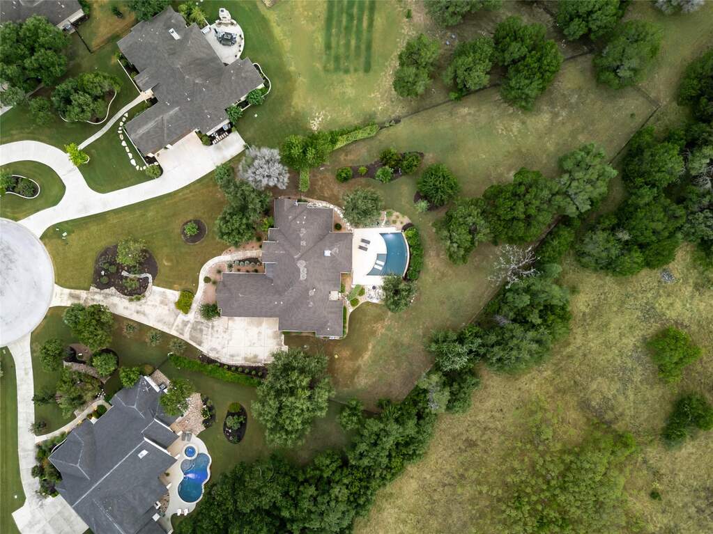 4 Bedroom Single Family Home/House's Image 36