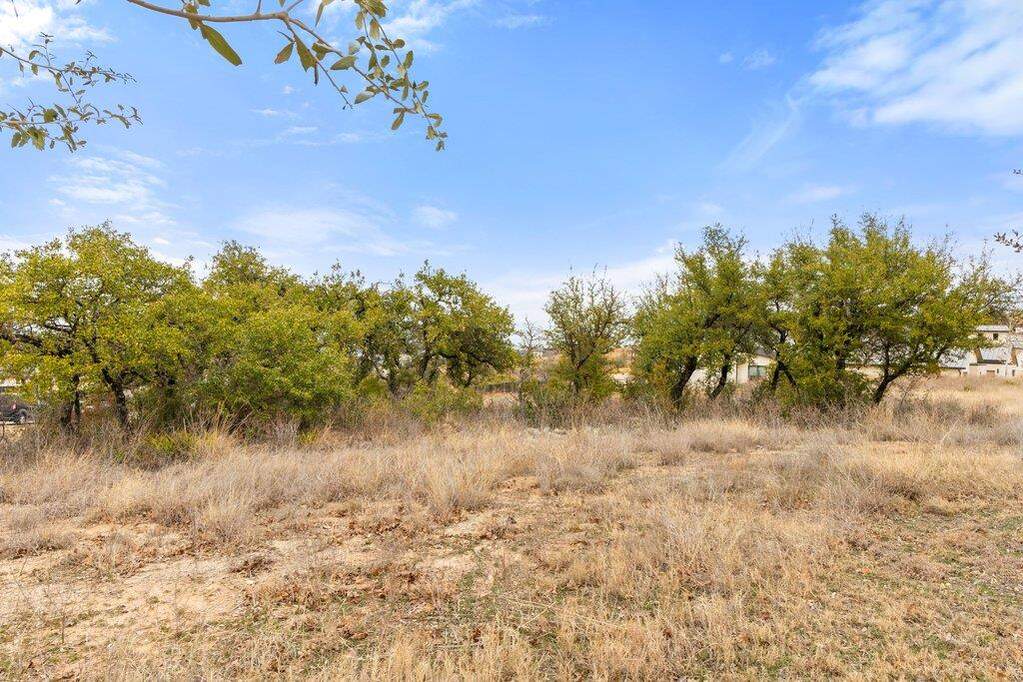 Land/Vacant Land's Image 9