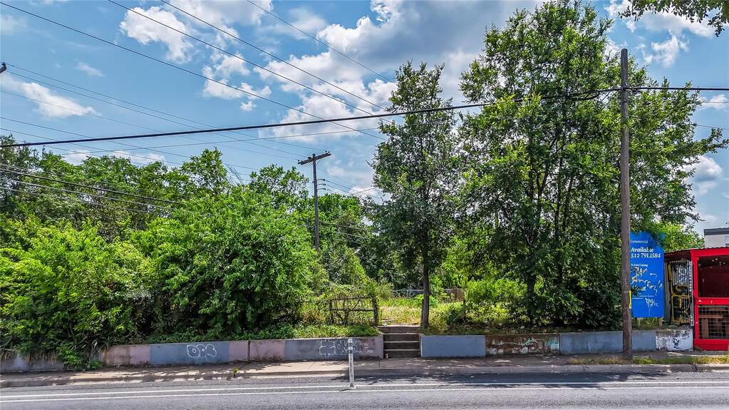 Land/Vacant Land's Image 10