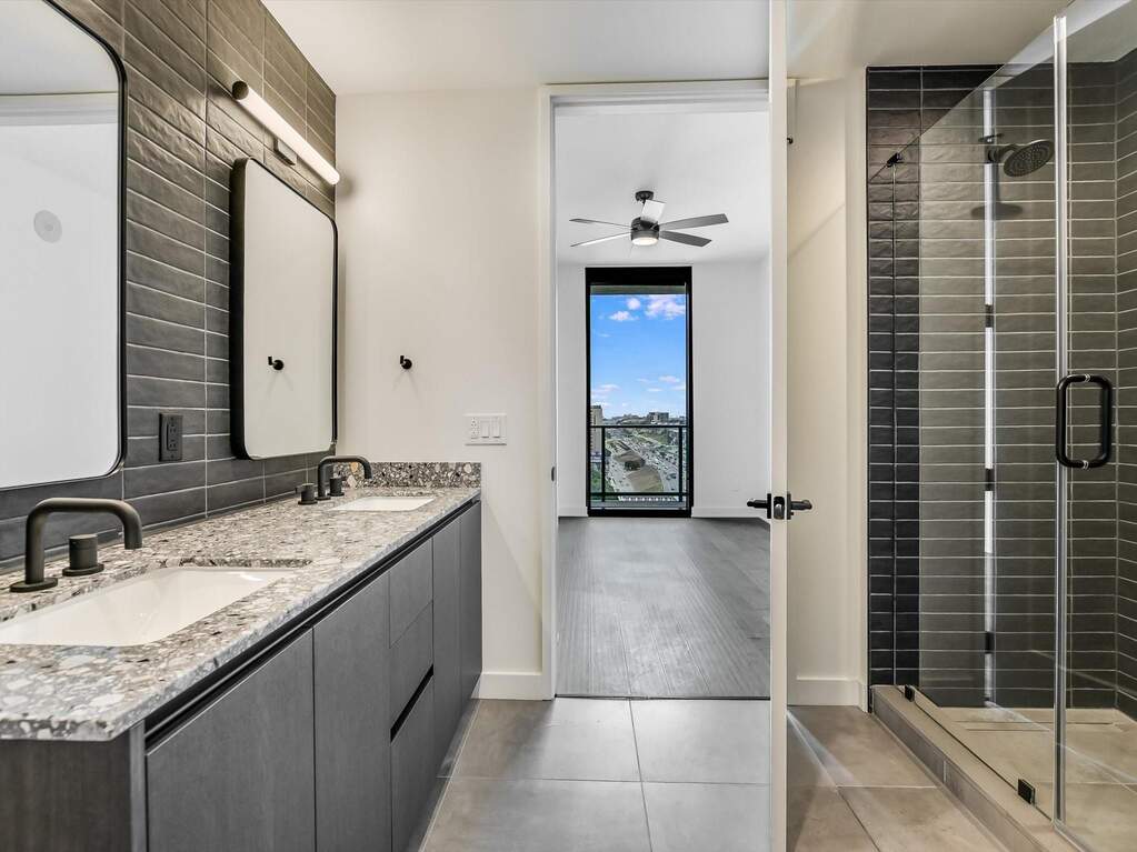 2 Bedroom Apartment/Flat's Image 3