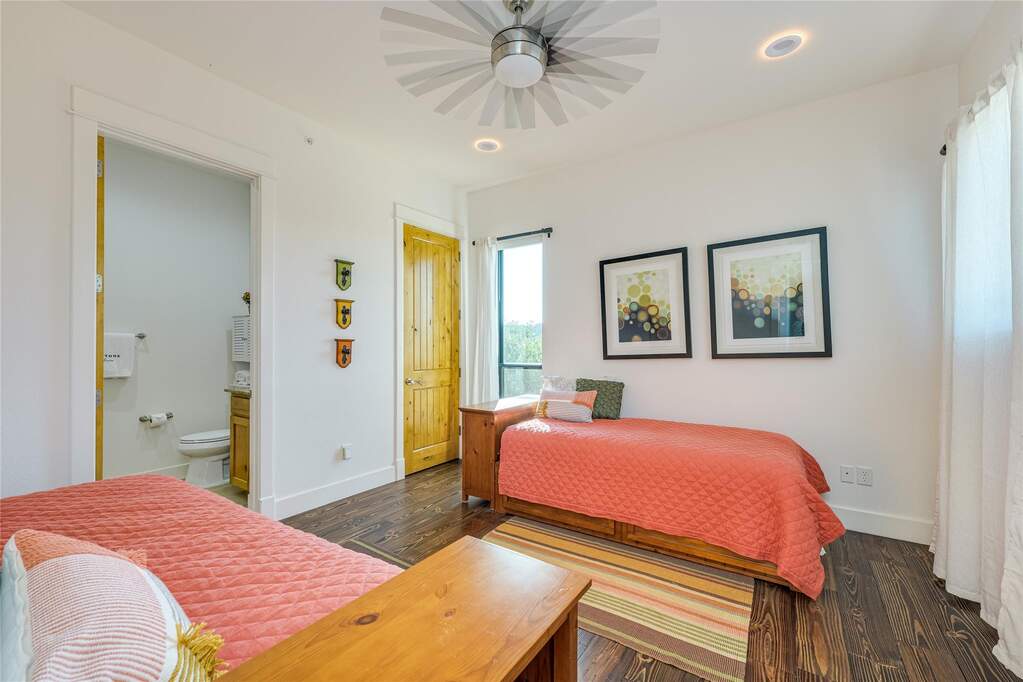 3 Bedroom Apartment/Flat's Image 14