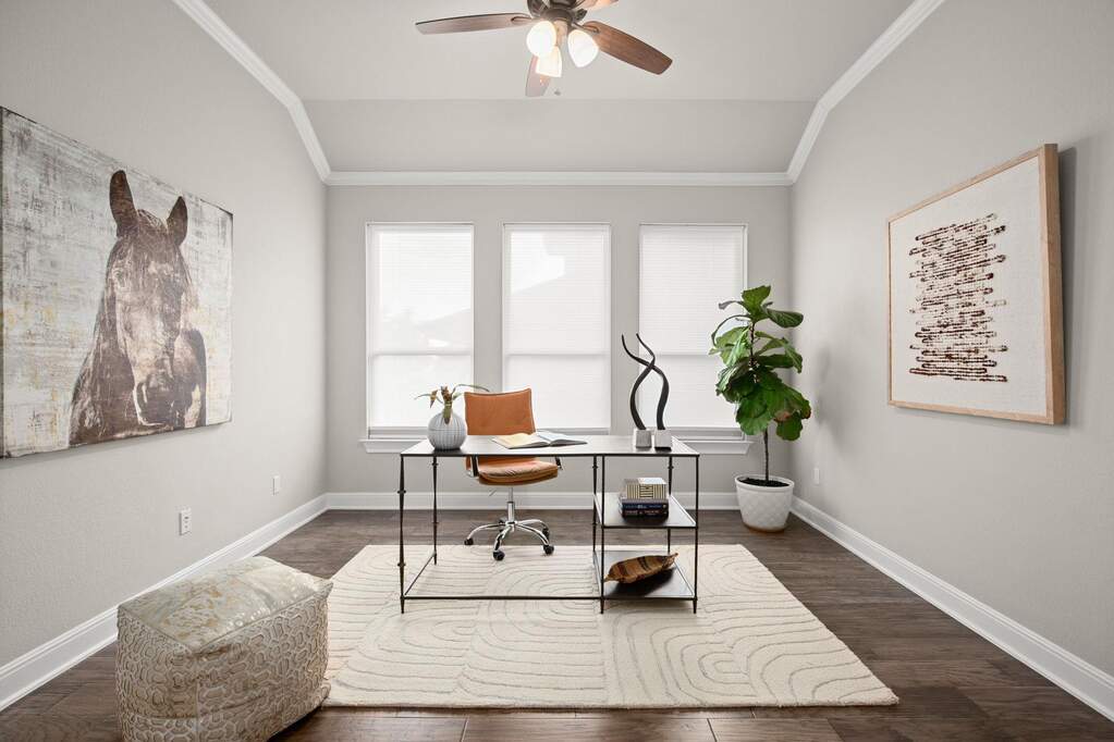 4 Bedroom Single Family Home/House's Image 15