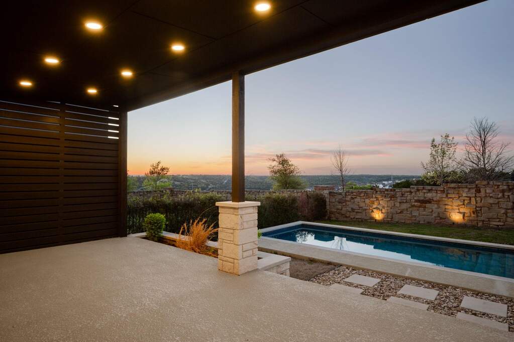 4 Bedroom Single Family Home/House's Image 22