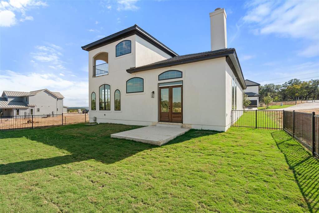 3 Bedroom Single Family Home/House's Image 27