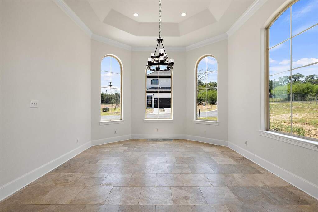 3 Bedroom Single Family Home/House's Image 4