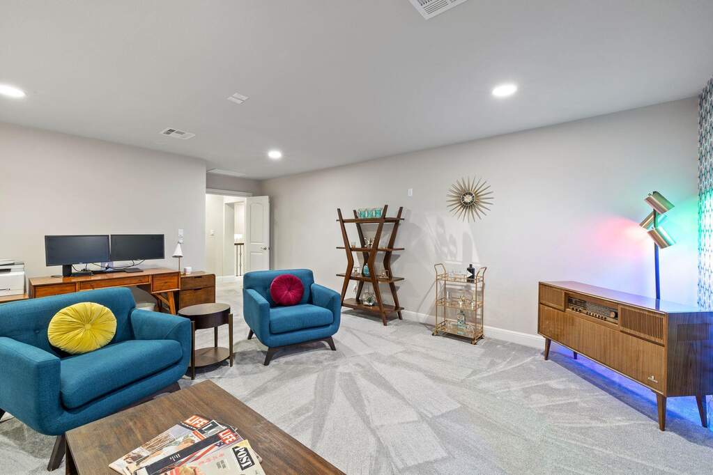 5 Bedroom Single Family Home/House's Image 18