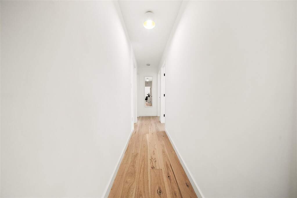 4 Bedroom Single Family Home/House's Image 20