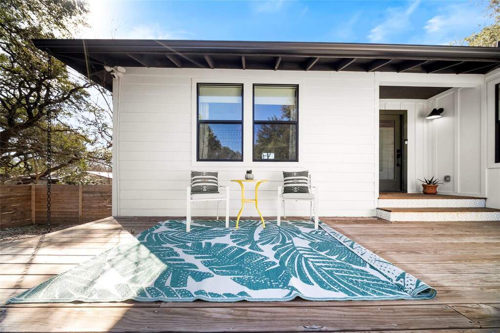 4 Bedroom Single Family Home/House's Image 32